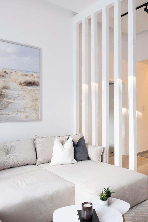 Luxurious & Spacious Central Residence With Balcony Boedapest Buitenkant foto